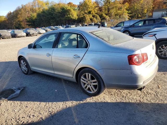 Photo 2 from auction – 2007 VOLKSWAGEN JETTA WOLF with VIN 3VWEF71K57M147206