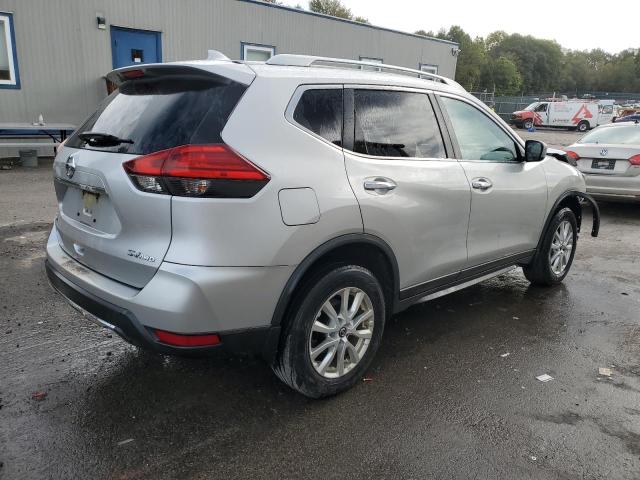 Photo 3 from auction – 2017 NISSAN ROGUE S with VIN JN8AT2MVXHW001313