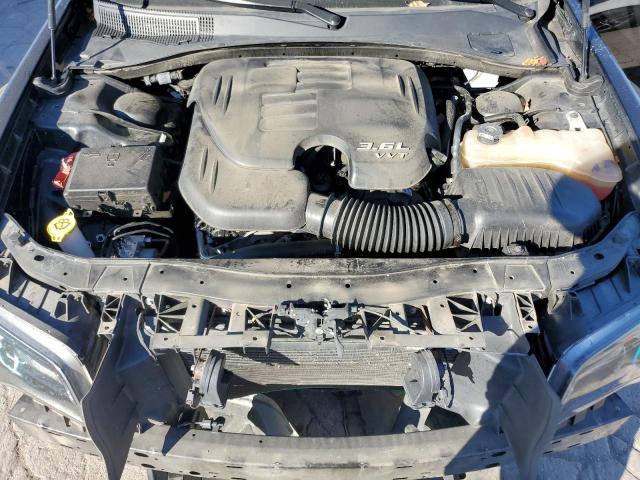 Photo 11 from auction – 2019 CHRYSLER 300 S with VIN 2C3CCABG2KH682905