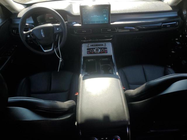 Photo 8 from auction – 2023 LINCOLN AVIATOR with VIN 5LM5J6XC3PGL14063