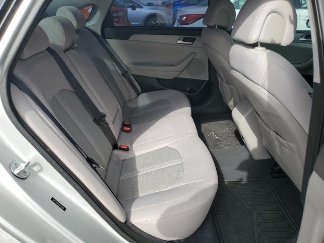 Photo 10 from auction – 2016 HYUNDAI SONATA SE with VIN 5NPE24AF4GH330098