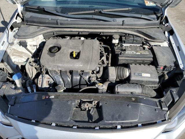 Photo 11 from auction – 2017 HYUNDAI ELANTRA SE with VIN 5NPD74LF8HH201549