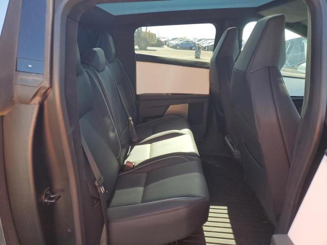 Photo 10 from auction – 2024 TESLA CYBERTRUCK with VIN 7G2CEHEE2RA018736