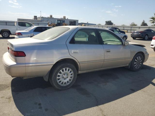 Photo 3 from auction – 1997 TOYOTA CAMRY with VIN 4T1BF22K7VU918812