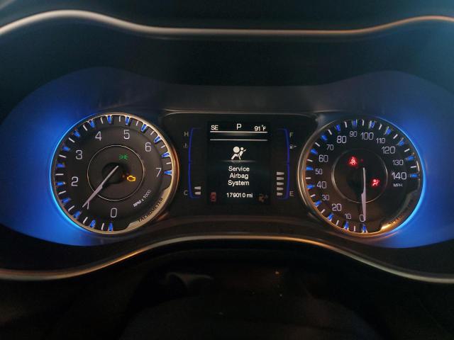 Photo 9 from auction – 2015 CHRYSLER 200 LIMITE with VIN 1C3CCCAB6FN688625