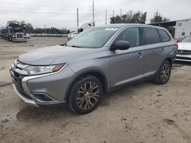 MITSUBISHI OUTLANDER 2017 with VIN JA4AD2A38HZ060381 - Photo from auction