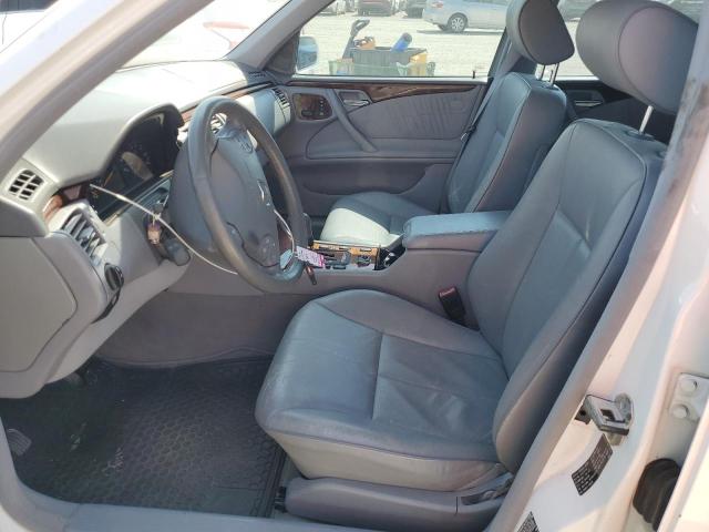 صورة رقم 7 من المزاد - 2000 MERCEDES-BENZ E 320 مع VIN WDBJF65J5YB054237
