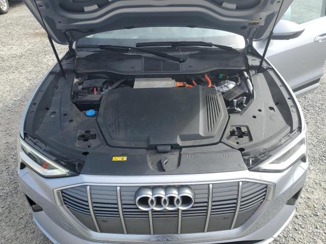 Photo 12 from auction – 2019 AUDI E-TRON PRE with VIN WA1LAAGE8KB010276