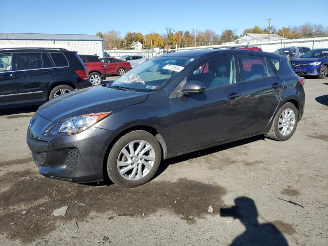 MAZDA 3 I 2012 with VIN JM1BL1L70C1682469 - Photo from auction