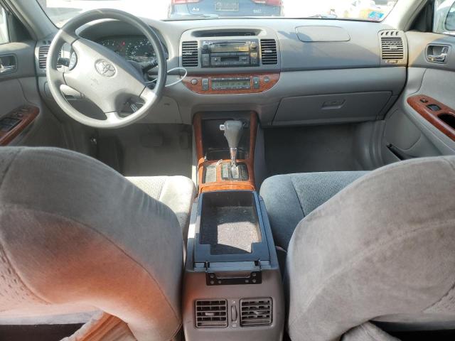 Photo 8 from auction – 2004 TOYOTA CAMRY with VIN 4T1BE32K54U875014