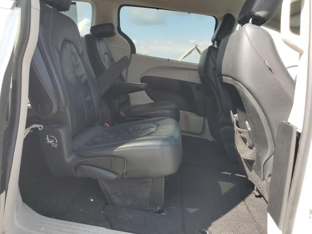 Photo 11 from auction – 2017 CHRYSLER PACIFICA T with VIN 2C4RC1BG6HR788055