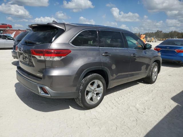 Photo 3 from auction – 2018 TOYOTA HIGHLANDER with VIN 5TDYZRFH0JS285842
