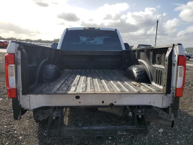 Photo 10 from auction – 2017 FORD F250 SUPER with VIN 1FTBF2A68HEB56355