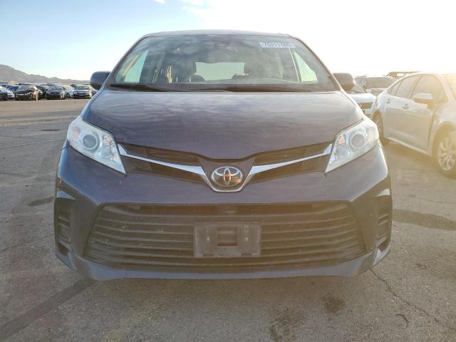 Photo 5 from auction – 2018 TOYOTA SIENNA LE with VIN 5TDKZ3DC3JS953983