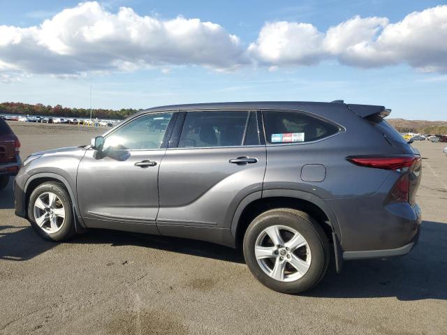 Photo 2 from auction – 2022 TOYOTA HIGHLANDER with VIN 5TDBZRBHXNS561767