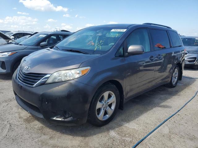 Photo 1 from auction – 2014 TOYOTA SIENNA LE with VIN 5TDKK3DC6ES411156