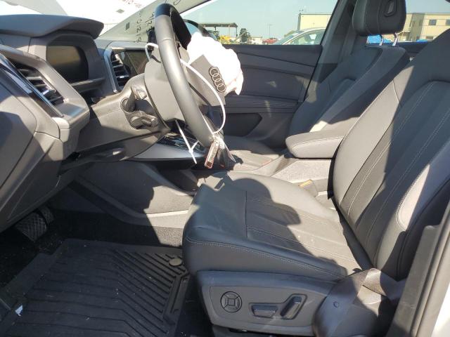 Photo 7 from auction – 2023 AUDI Q4 E-TRON with VIN WA1BCBFZ6PP012182