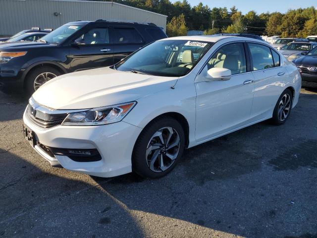 Photo 1 from auction – 2016 HONDA ACCORD EXL with VIN 1HGCR2F85GA192534