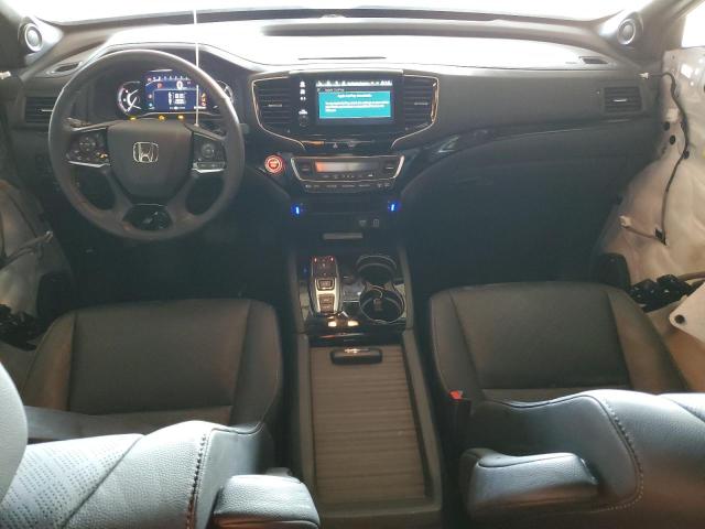 Photo 8 from auction – 2023 HONDA PASSPORT E with VIN 5FNYF8H06PB032502