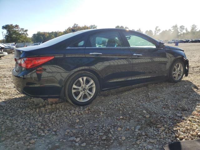 Photo 3 from auction – 2011 HYUNDAI SONATA SE with VIN 5NPEC4AC0BH269067