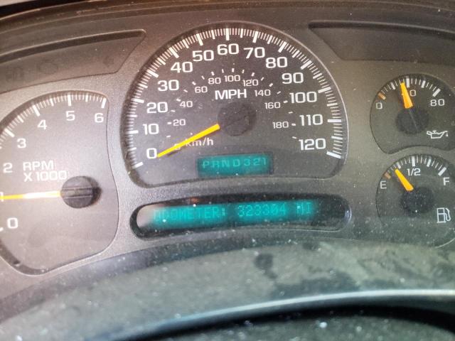 Photo 9 from auction – 2003 CHEVROLET SILVERADO with VIN 1GCHK29U93E240914