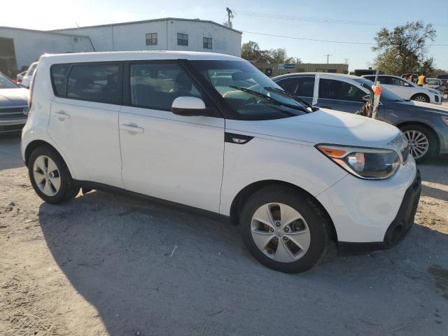 Photo 4 from auction – 2014 KIA SOUL with VIN KNDJN2A27E7029141