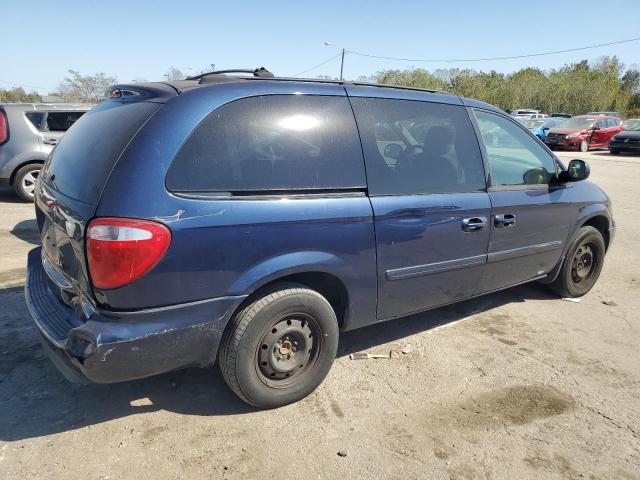 Photo 3 from auction – 2006 CHRYSLER TOWN & COU with VIN 2A8GP44R66R623401