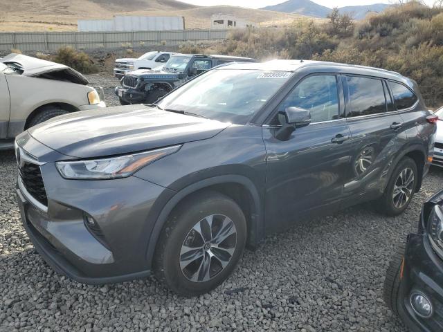 TOYOTA HIGHLANDER 2020 with VIN 5TDGZRBH2LS016973 - Photo from auction