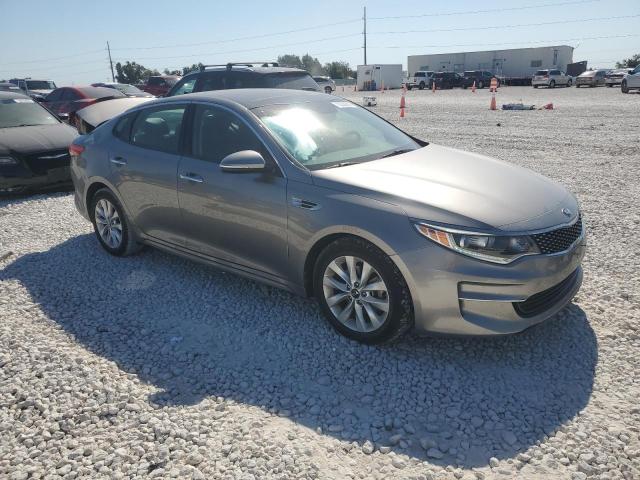 Photo 4 from auction – 2018 KIA OPTIMA EX with VIN 5XXGU4L32JG184079