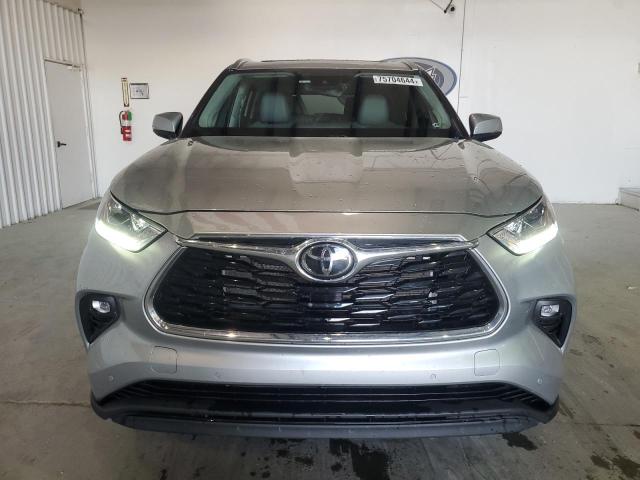 Photo 5 from auction – 2023 TOYOTA HIGHLANDER with VIN 5TDKDRAH8PS025662