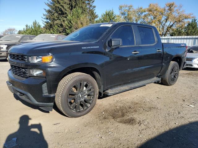 CHEVROLET SILVERADO 2020 with VIN 1GCUYBEF1LZ260720 - Photo from auction