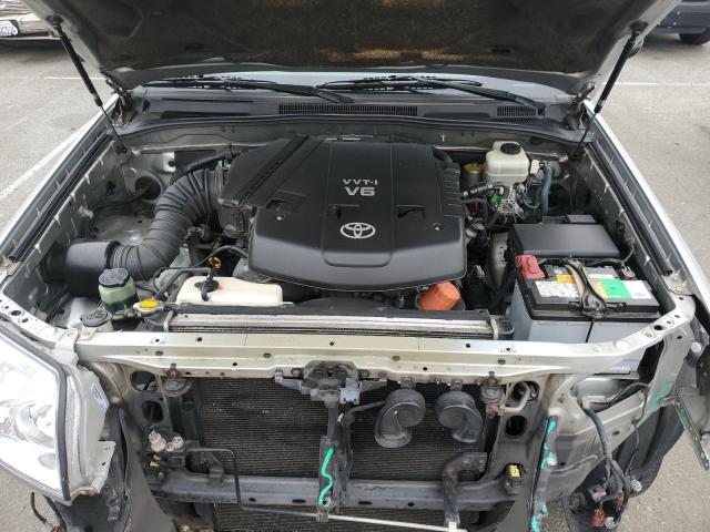 Photo 12 from auction – 2005 TOYOTA 4RUNNER SR with VIN JTEZU14R650063407