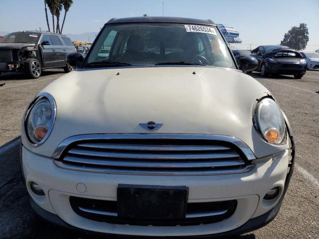 Photo 5 from auction – 2011 MINI COOPER CLU with VIN WMWZF3C54BT188809