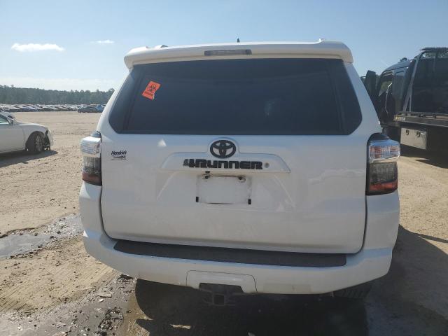 Photo 6 from auction – 2017 TOYOTA 4RUNNER SR with VIN JTEBU5JR1H5420108