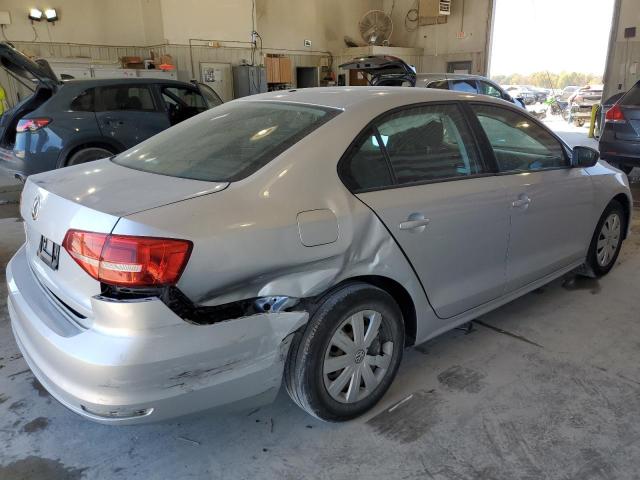 Photo 3 from auction – 2015 VOLKSWAGEN JETTA BASE with VIN 3VW2K7AJ4FM303854