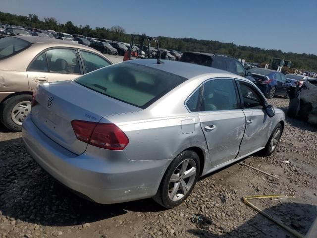 Photo 3 from auction – 2014 VOLKSWAGEN PASSAT SE with VIN 1VWBS7A34EC051878
