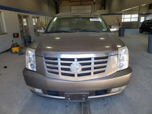 Photo 5 from auction – 2011 CADILLAC ESCALADE E with VIN 1GYS4HEF8BR230161