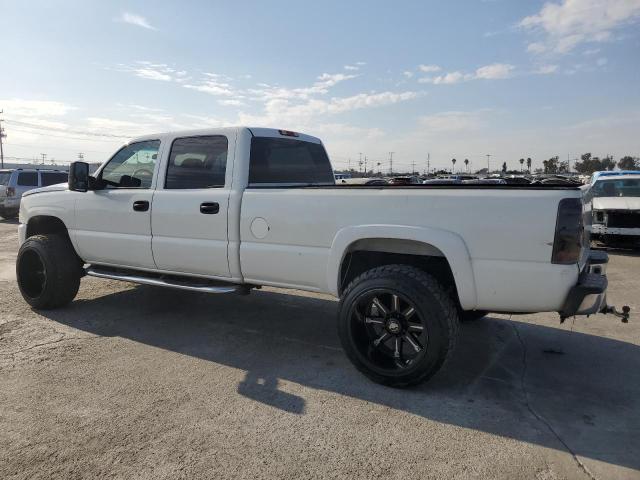 Photo 2 from auction – 2005 CHEVROLET SILVERADO with VIN 1GCHC23275F823516