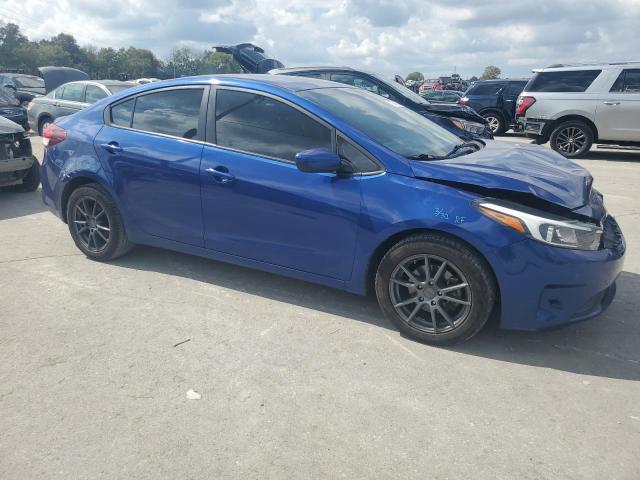 Photo 4 from auction – 2017 KIA FORTE LX with VIN 3KPFL4A78HE097634