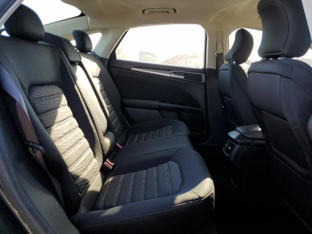 Photo 10 from auction – 2016 FORD FUSION SE with VIN 3FA6P0H75GR176906