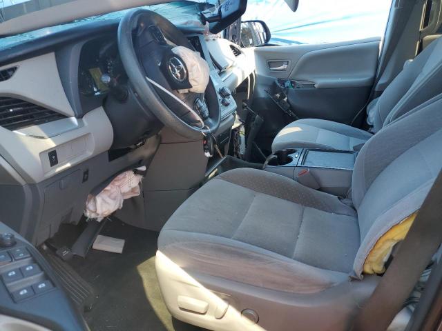 Photo 7 from auction – 2016 TOYOTA SIENNA LE with VIN 5TDKK3DC5GS712827