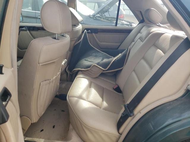 Photo 10 from auction – 1995 MERCEDES-BENZ E 320 BASE with VIN WDBEA32E7SC235086