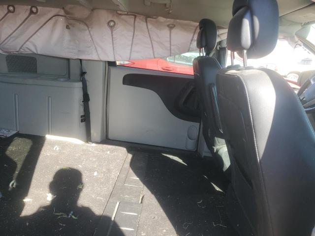 Photo 11 from auction – 2014 CHRYSLER TOWN & COU with VIN 2C4RC1BG2ER357627