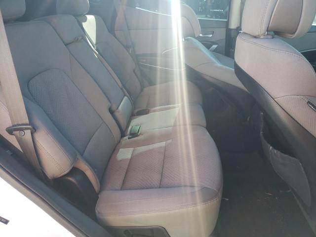 Photo 10 from auction – 2018 HYUNDAI SANTA FE S with VIN 5NMZU3LB2JH079845