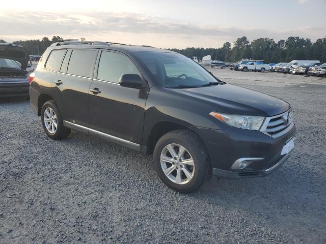 Photo 4 from auction – 2011 TOYOTA HIGHLANDER with VIN 5TDBK3EH2BS052670