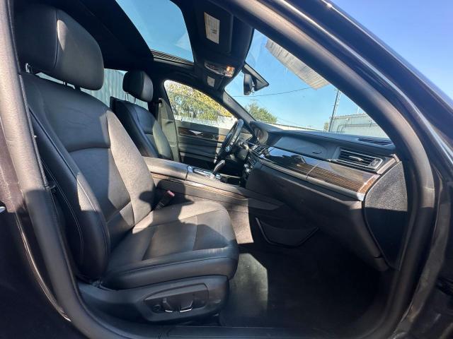 Photo 5 from auction – 2013 BMW 740 I with VIN WBAYA6C55DC995225
