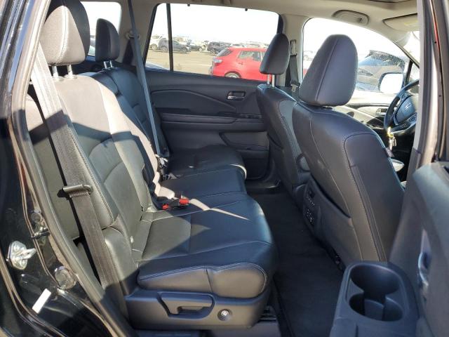 Photo 11 from auction – 2016 HONDA PILOT TOUR with VIN 5FNYF6H90GB077874