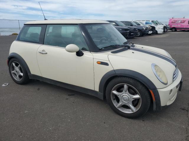 Photo 4 from auction – 2005 MINI COOPER with VIN WMWRC33495TJ63859