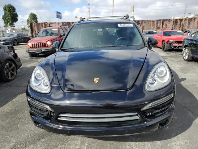 Photo 5 from auction – 2013 PORSCHE CAYENNE with VIN WP1AF2A29DLA36187