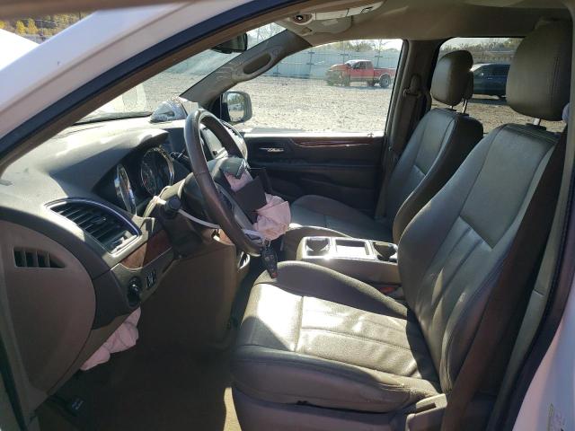 Photo 7 from auction – 2014 CHRYSLER TOWN & COU with VIN 2C4RC1BGXER271191